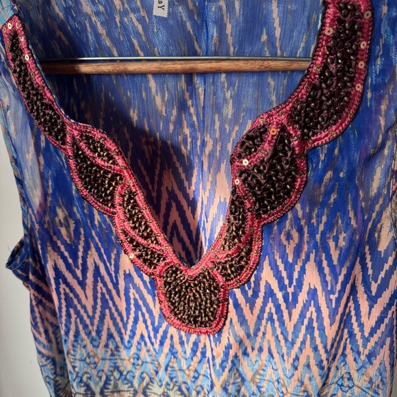 Studio Y Women Tank Size XL Blue Beaded Cut V-Neck Boho Keyhole Back Top Sheer - Picture 2 of 14